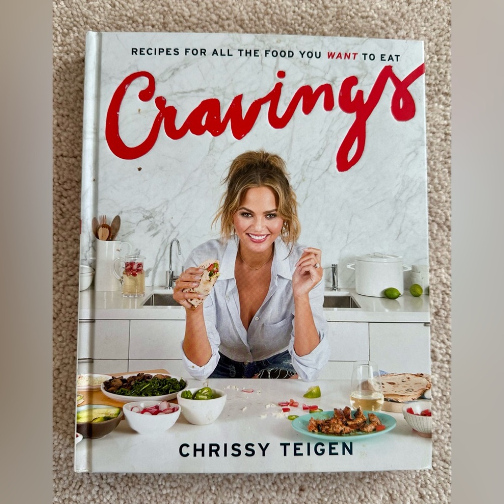 Chrissy Teigen - Cravings Cookbook